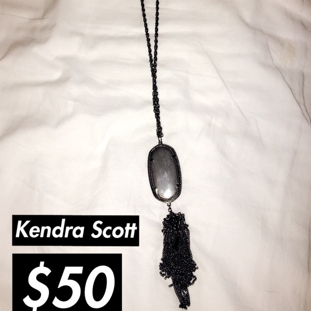 Long Kendra Scott necklace